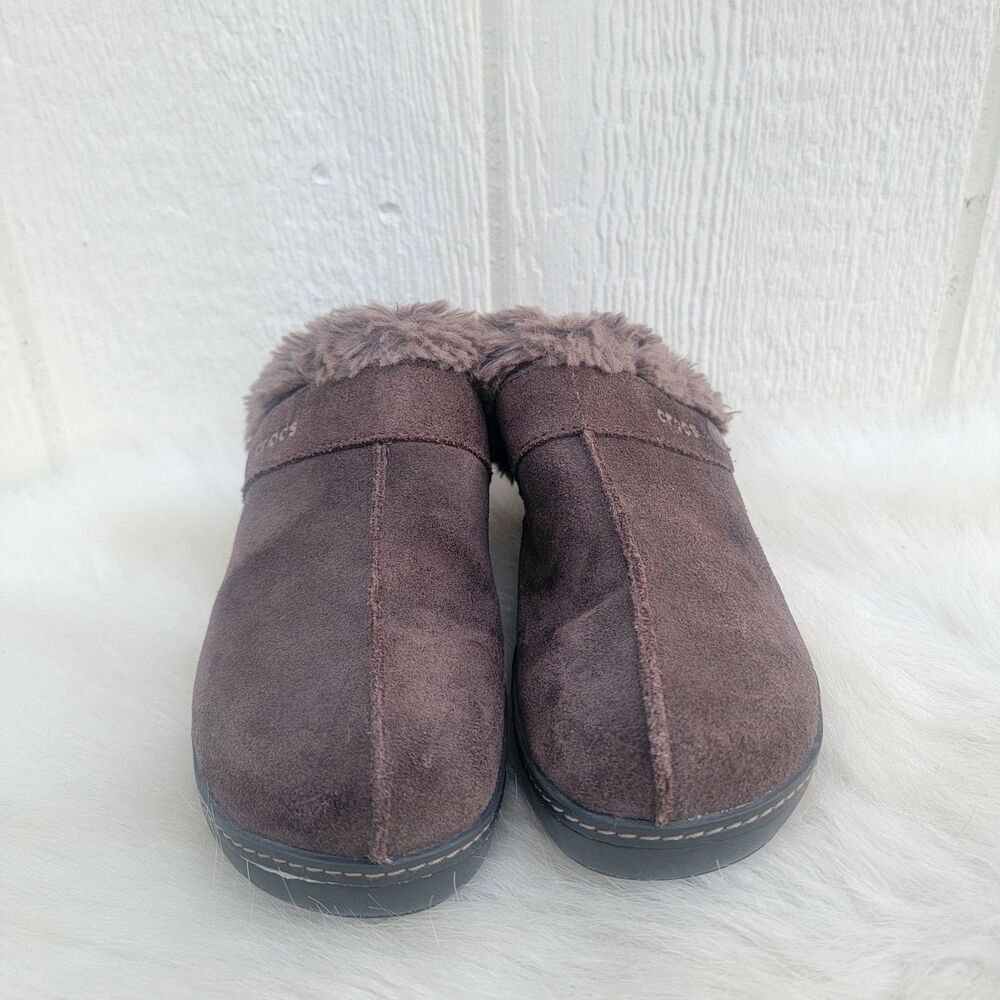 Crocs Cobbler Clogs Womens Brown Suede Faux Fur Lined Chunky Heel Mules Sz 7